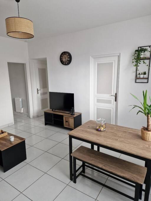 Appart 10 Minutes De Rouen Oissel Exterior photo